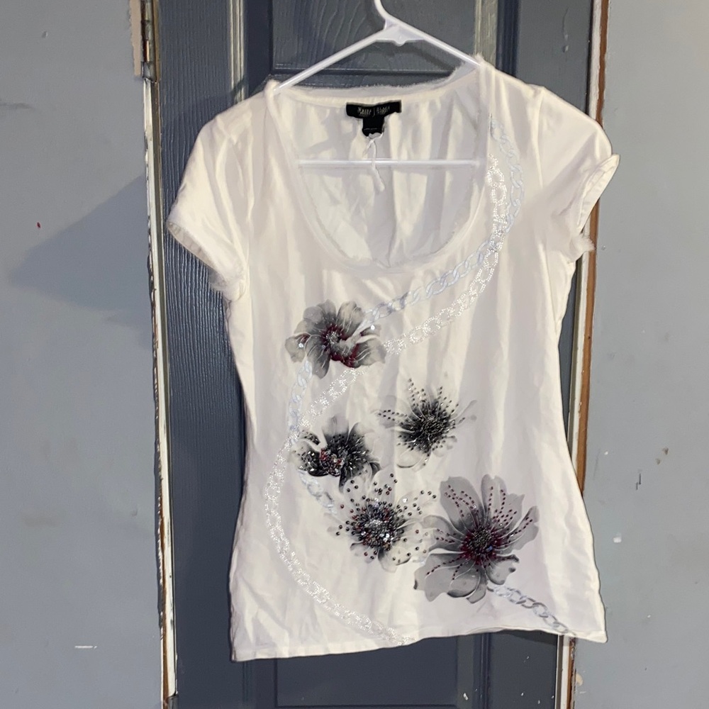 Elegant White and Gray Floral Short Sleeve Top